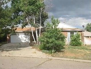 1st image of 207 Olive Ln