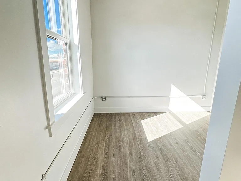 9517 E Colfax Ave #203 — Photo 11