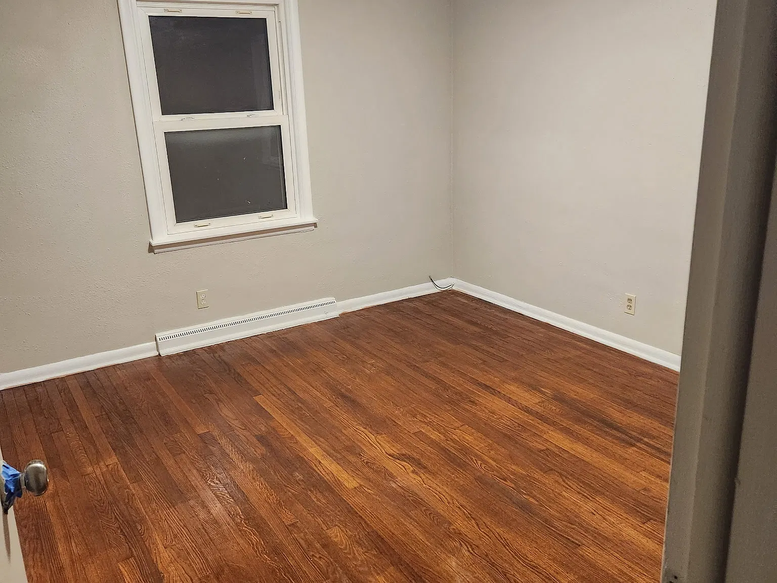 5 bed, 1847 sqft, $2,295 — Photo 2