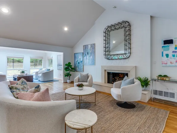 2723 Sunrise Dr, Arlington, TX 76006