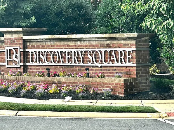 3160 John Glenn St Unit 306, Herndon, VA 20171