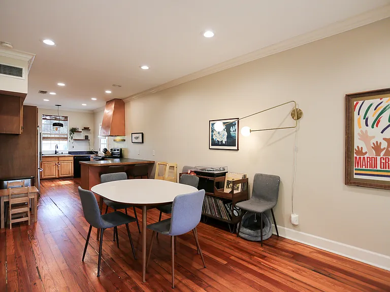 2020 Ovid St — Photo 11
