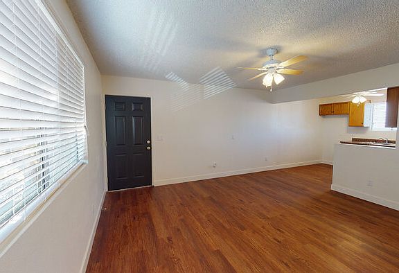 3rd image of 705 W 47th St APT A