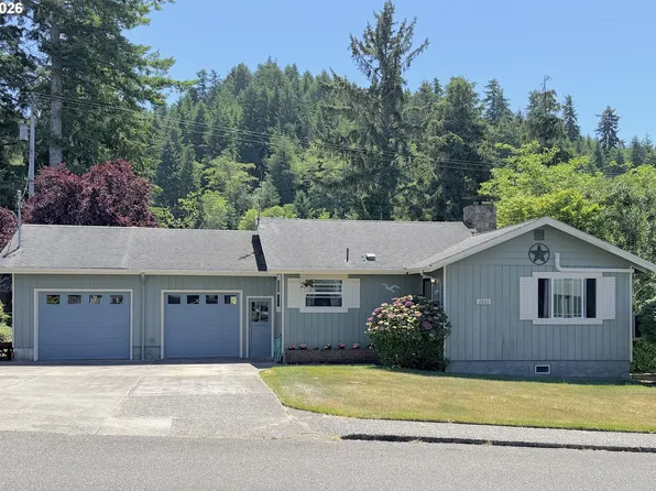 2260 Arthur Dr, Reedsport, OR 97467