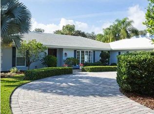 716 Riomar Dr, Vero Beach, FL 32963