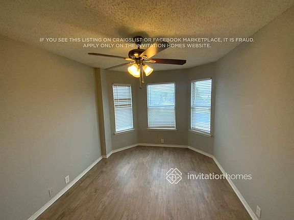 2nd image of 1400 Cloyne Dr