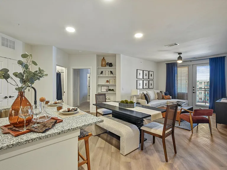 The Palo Apartments