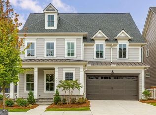 707 Morgan Dr, Woodstock, GA