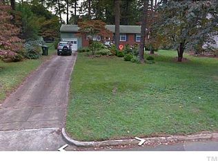 802 Cranbrook Rd, Raleigh, NC 27609