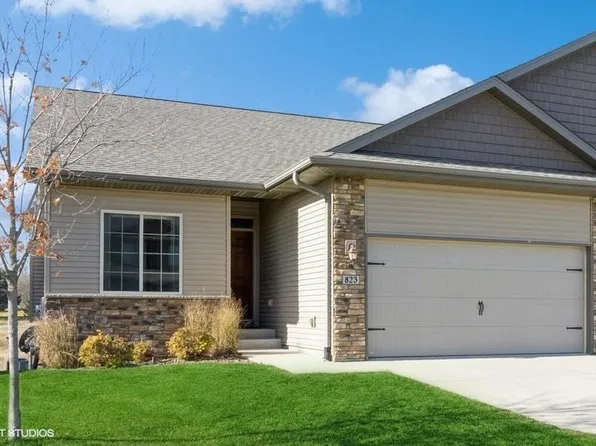 823 Buck St, Tiffin, IA 52340