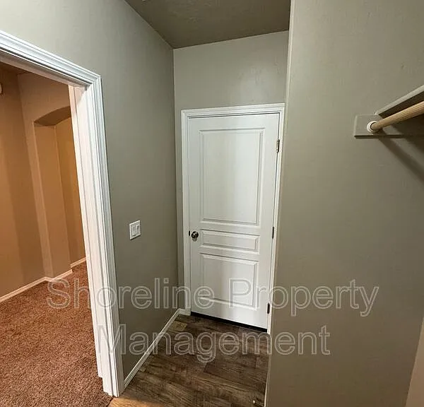 511 Diamond Lake St — Photo 55