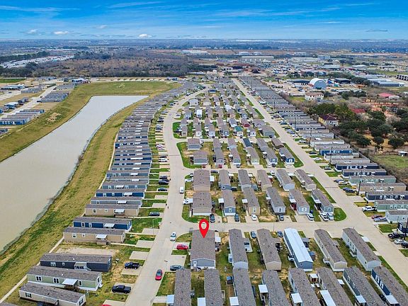 2nd image of 4343 Katy Hockley Rd #166
