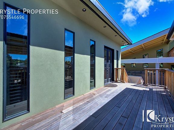 2nd image of 230 Curtis Dr #1/2