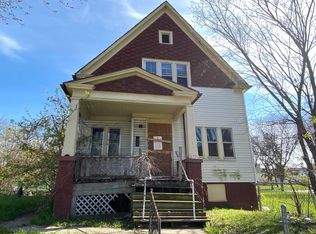 1725 W Clarke St, Milwaukee, WI 53206