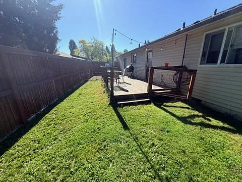 205 Christopher Ct — Photo 3