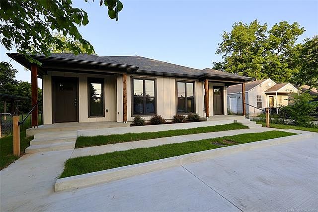 1st image of 805 N Ridgeway St #B