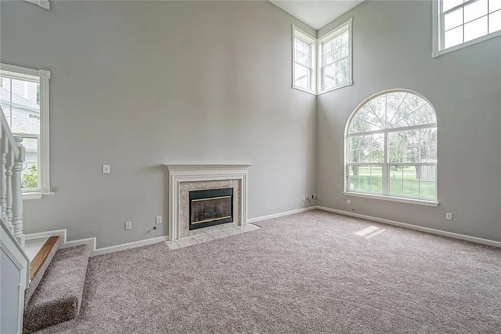 9234 Eden Woods Ct — Photo 2