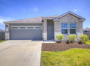 117 Winged Foot Ct, San Marcos, TX 78666