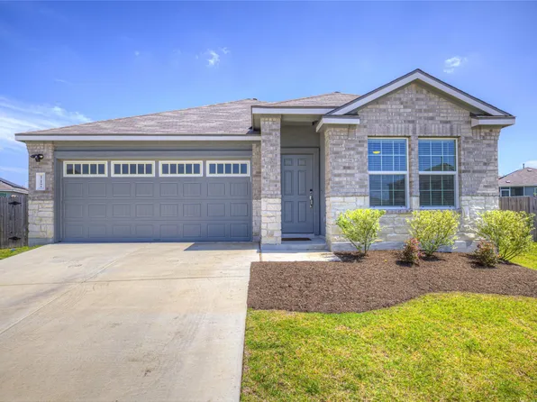 117 Winged Foot Ct, San Marcos, TX 78666
