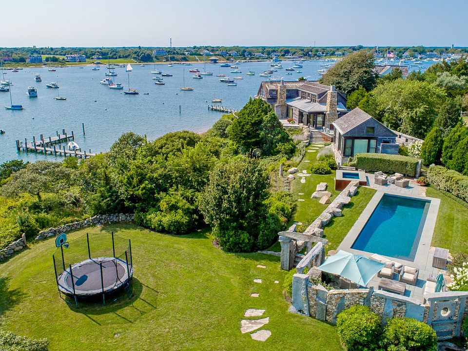 1st image of 12 Caleb Pond Ln