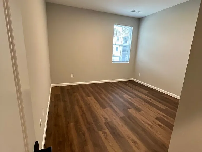 15th Hole Apartments — Photo 41