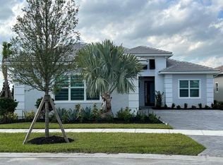 8692 SW Felicita Way, Port Saint Lucie, FL 34987