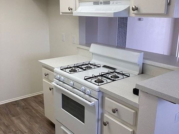 4th image of 1365 Ohio Ave APT 304