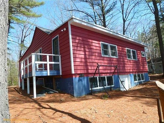 2nd image of 130 Hogan Pond Ln