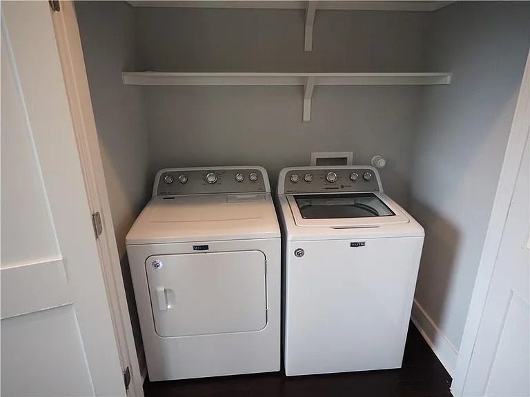 6913 Providence Ave #A — Photo 16