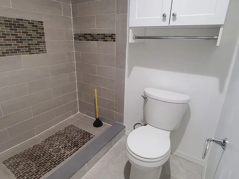 7208 Chadsford Ct — Photo 9