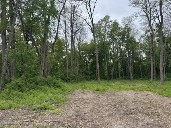 Lt1 ELIZABETH LANE, Silver Lake, WI 53170