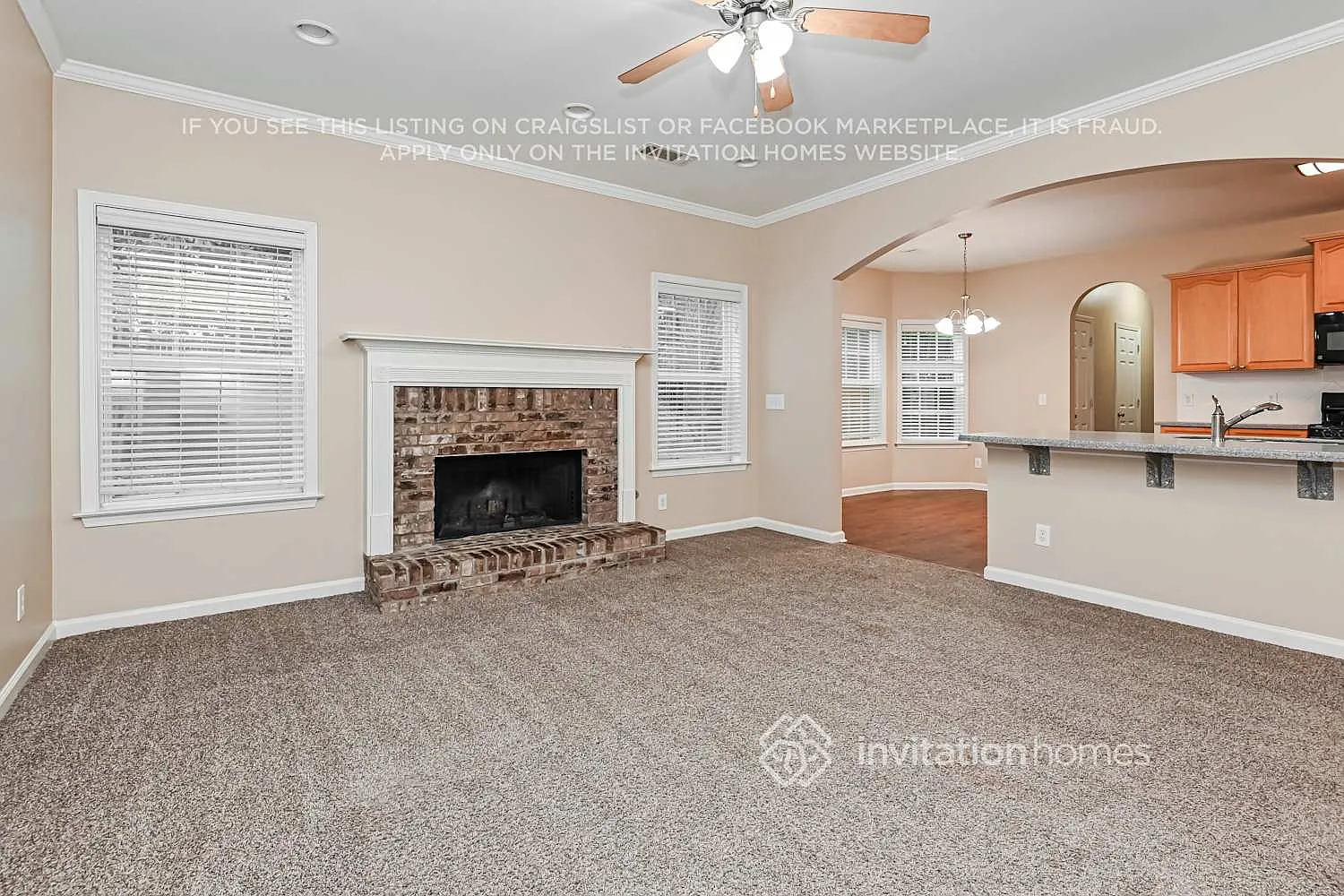 940 Island Bluff Ln Buford, GA 30518 — Photo 4