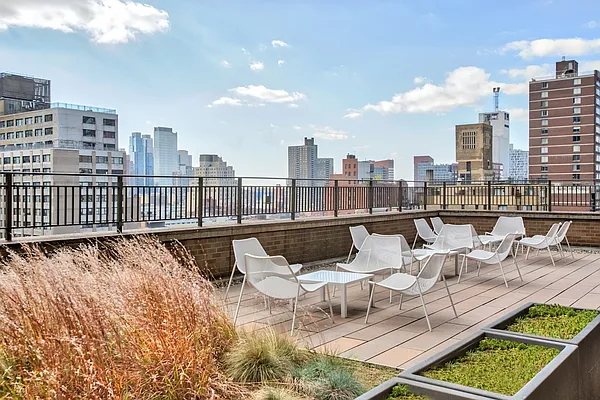 Rented by Berkshire Hathaway HomeServices New York Properties | media 4