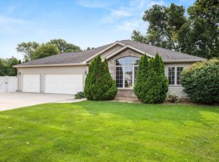 635 Magnolia Ln, Ottawa, IL 61350