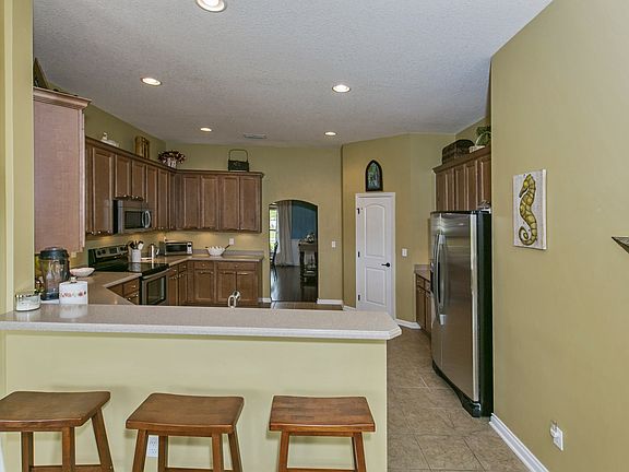 4th image of 2428 E Caparina Dr