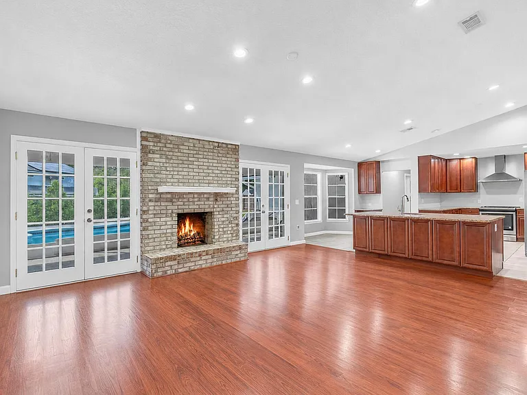 5829 Pitch Pine Dr — Photo 22