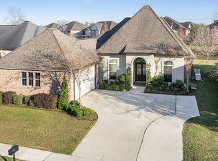 16530 Highland Club Ave, Baton Rouge, LA 70817