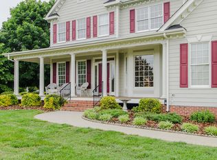 3024 Whitehart Ln, Raleigh, NC 27606