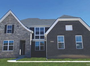 22885 Jens Dr, South Lyon, MI 48178