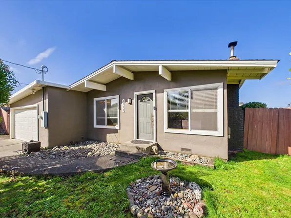 6232 Princeton Dr, Eureka, CA 95503