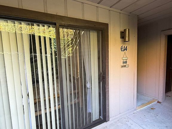 5th image of 1081 Cove Rd APT 614