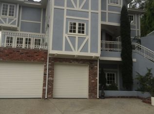 2531 Chislehurst Pl, Los Angeles, CA 90027