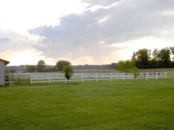 2nd image of 2654 N County Road 1000 W
