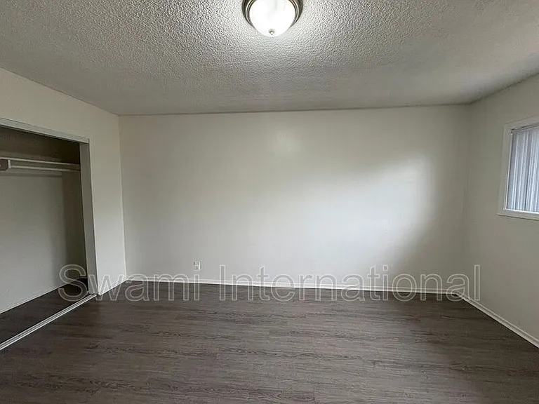 3615 W 104th St #15 — Photo 11