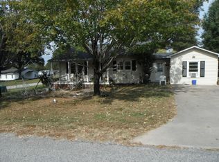 408 Gaddy St, Kannapolis, NC 28081