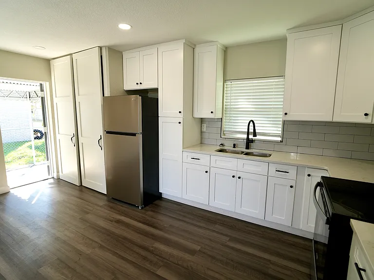 885 Ruby Ave #885 — Photo 26