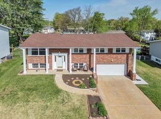 4587 Tauneybrook Dr, Saint Louis, MO