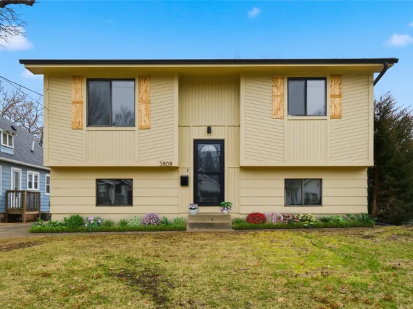 3809 11th St, Des Moines, IA 50313