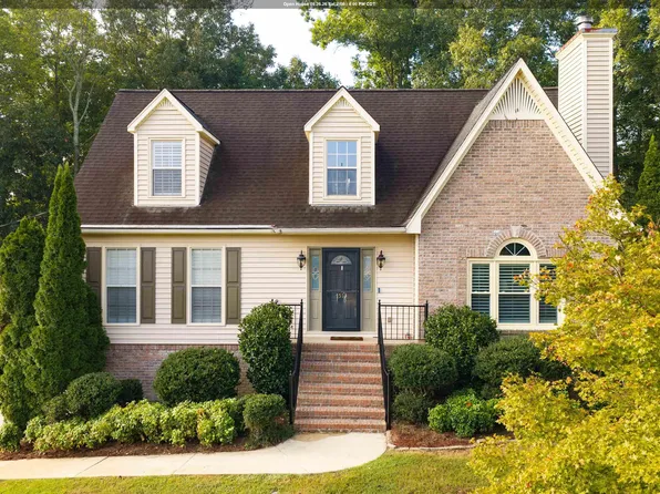7513 Carrolwood Way, Trussville, AL 35173
