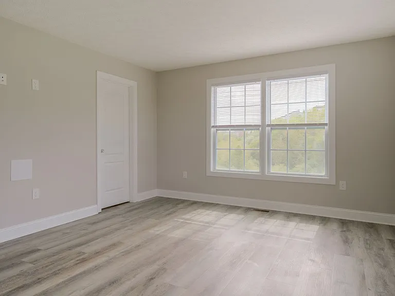 1300 Providence Blvd NW — Photo 15